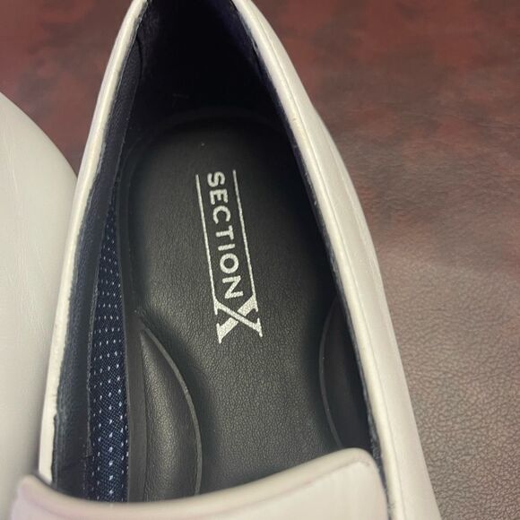 Section X white leather loafers skull and cross bones, size 9 new without tags - Picture 5 of 11